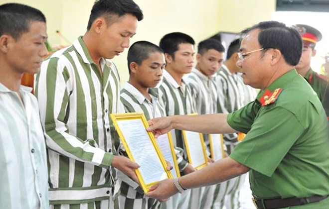 Phân biệt Ân xá, Đặc xá, Đại xá .