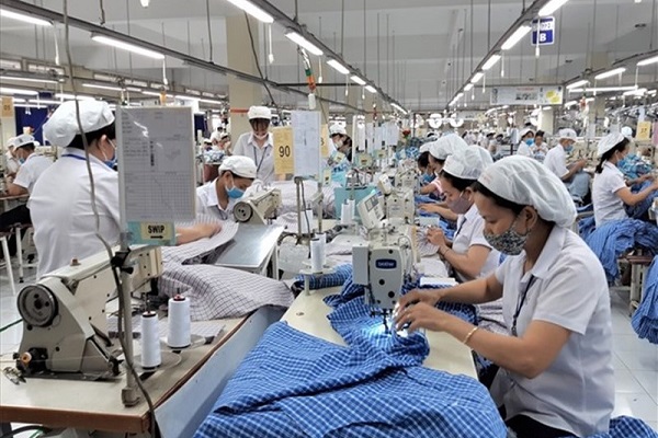 Chuyển người lao động làm công việc khác so với hợp đồng lao động